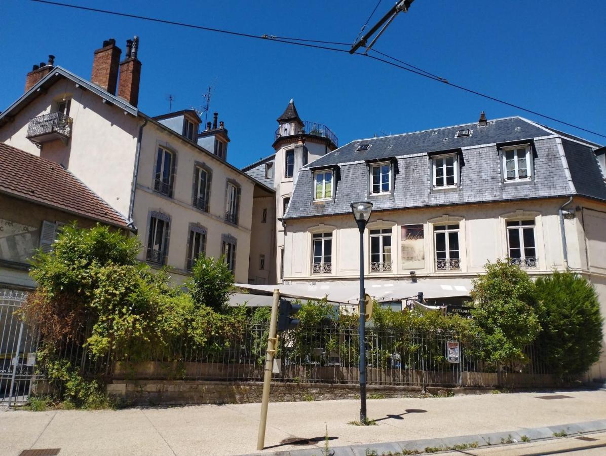 Le Carnot, A Deux Pas Du Centre Ville เบอซองซง ภายนอก รูปภาพ